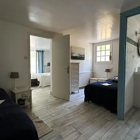 Grande Pour 10 Personnes Avec Jardin, Proche Plage, Wifi, Club House, Tennis, Golf, A La Palmyre - Fr-1-705-81 Villa